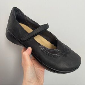 Naot Bluegill Maryjane Oily Coal Black Velvet Leather 38
